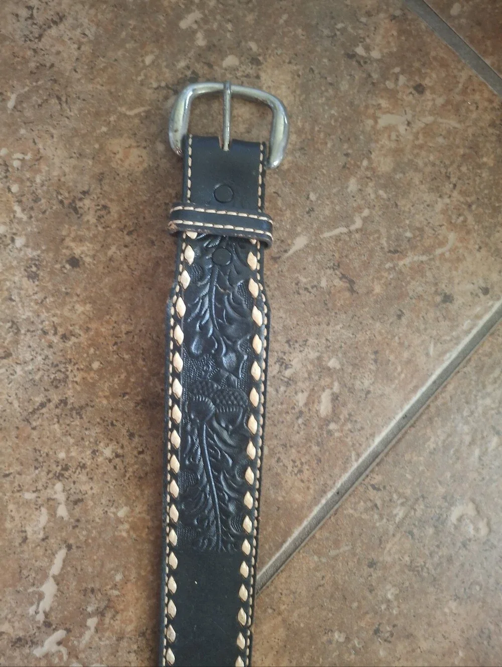 Black Tooled Leather Men's Belt with Contrast Stitching